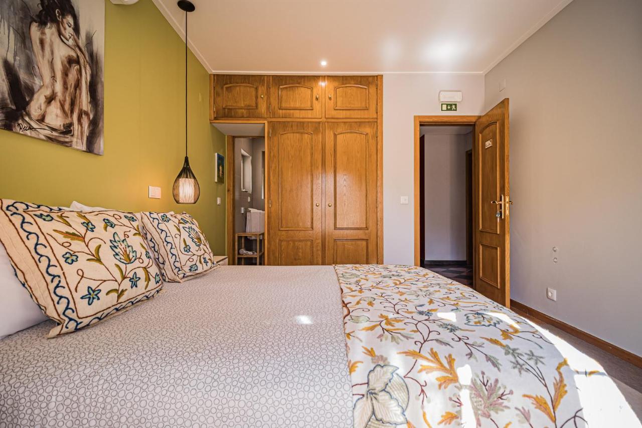 Buganvilias Do Meco Guest House Сесимбра Екстериор снимка